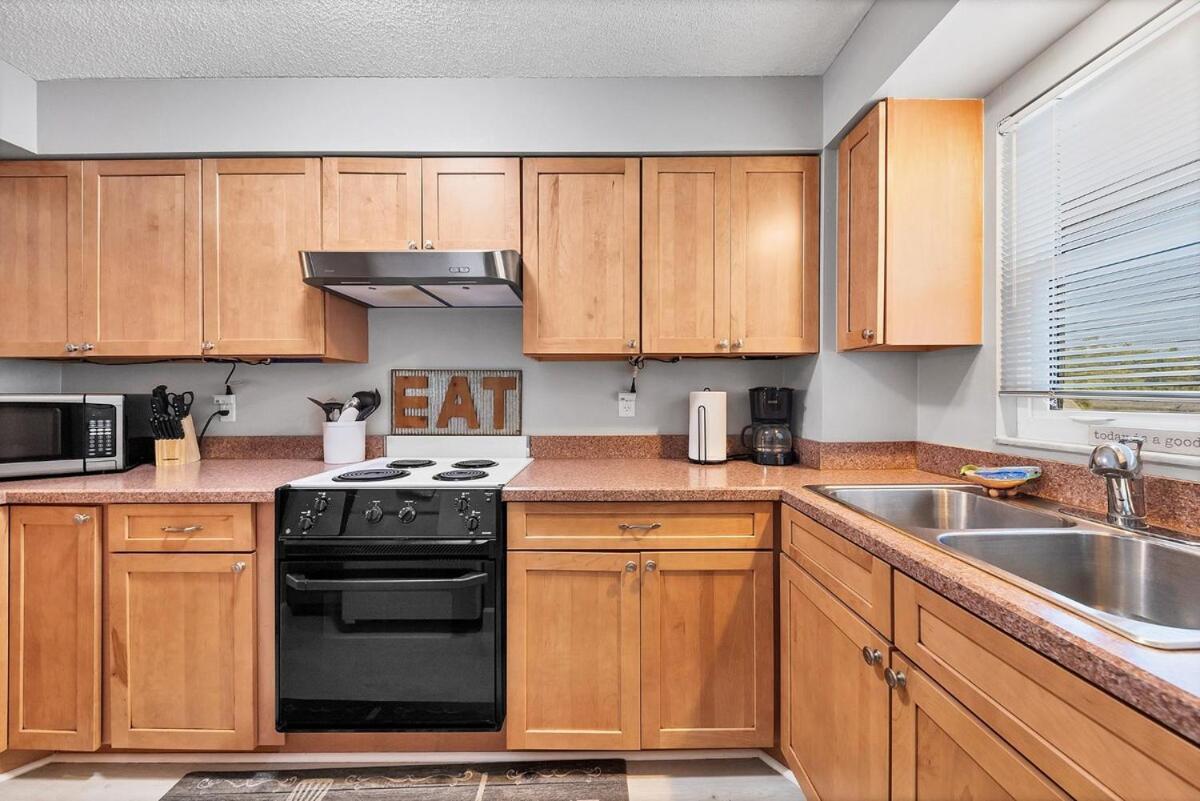 2 Bed 2 Bath Centrally Located On Siesta Key Sarasota Eksteriør billede