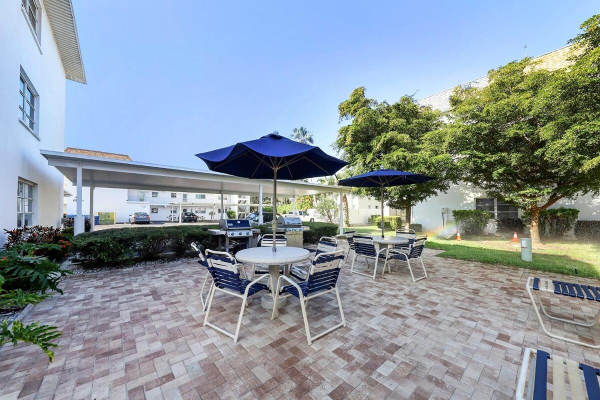 2 Bed 2 Bath Centrally Located On Siesta Key Sarasota Eksteriør billede