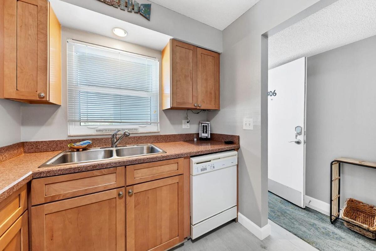 2 Bed 2 Bath Centrally Located On Siesta Key Sarasota Eksteriør billede