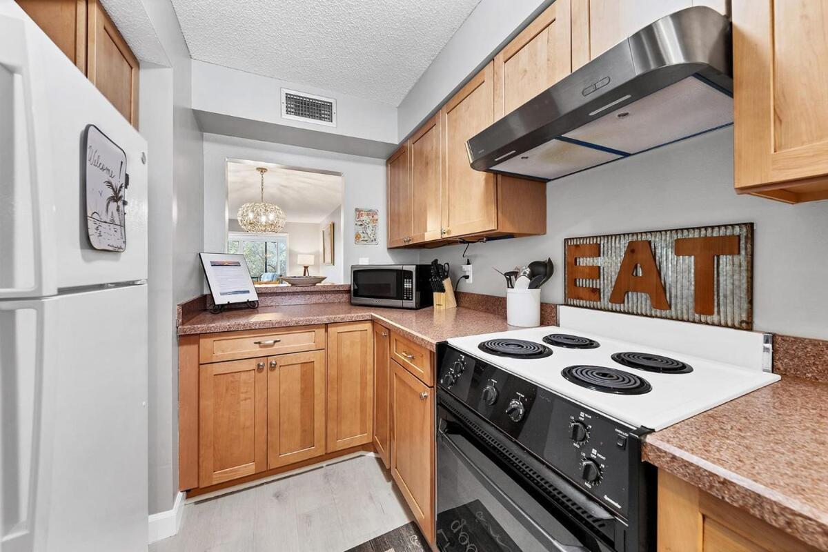 2 Bed 2 Bath Centrally Located On Siesta Key Sarasota Eksteriør billede